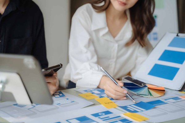 Développer une entreprise par le Digital avec Meetshake : pourquoi faut-il un chef de projet digital ?